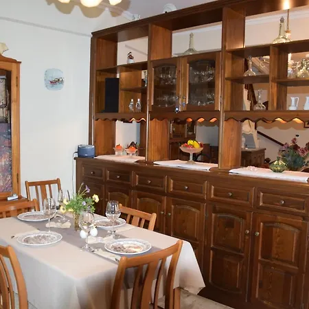 Apartment Center Cycladic House *