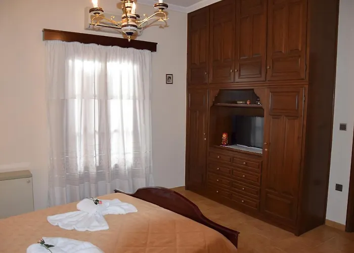 Center Cycladic House