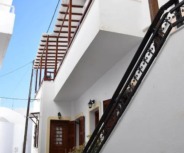 Center Cycladic House * Naousa (Paros)